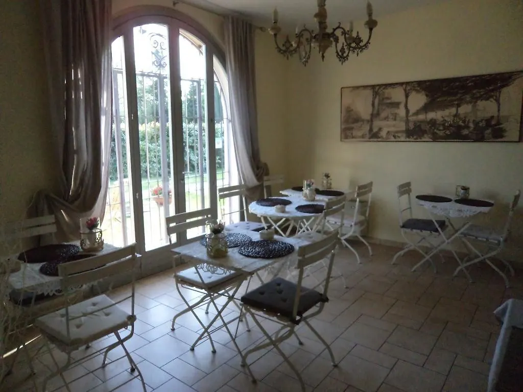 Sogno D'Oro B&B ポッジボンシ ベッド・アンド・ブレックファスト