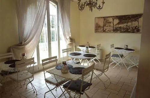 Sogno D'Oro B&B ポッジボンシ ベッド・アンド・ブレックファスト