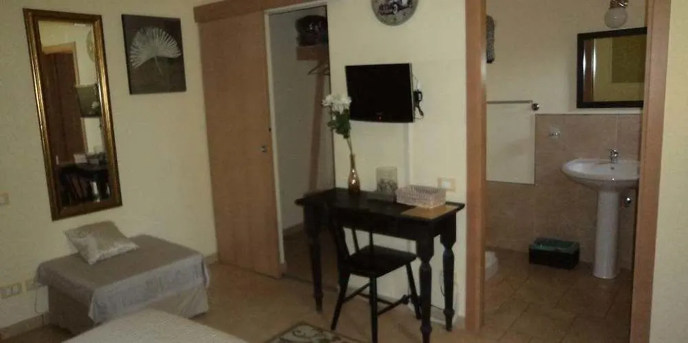Sogno D'Oro B&B Poggibonsi 3*,